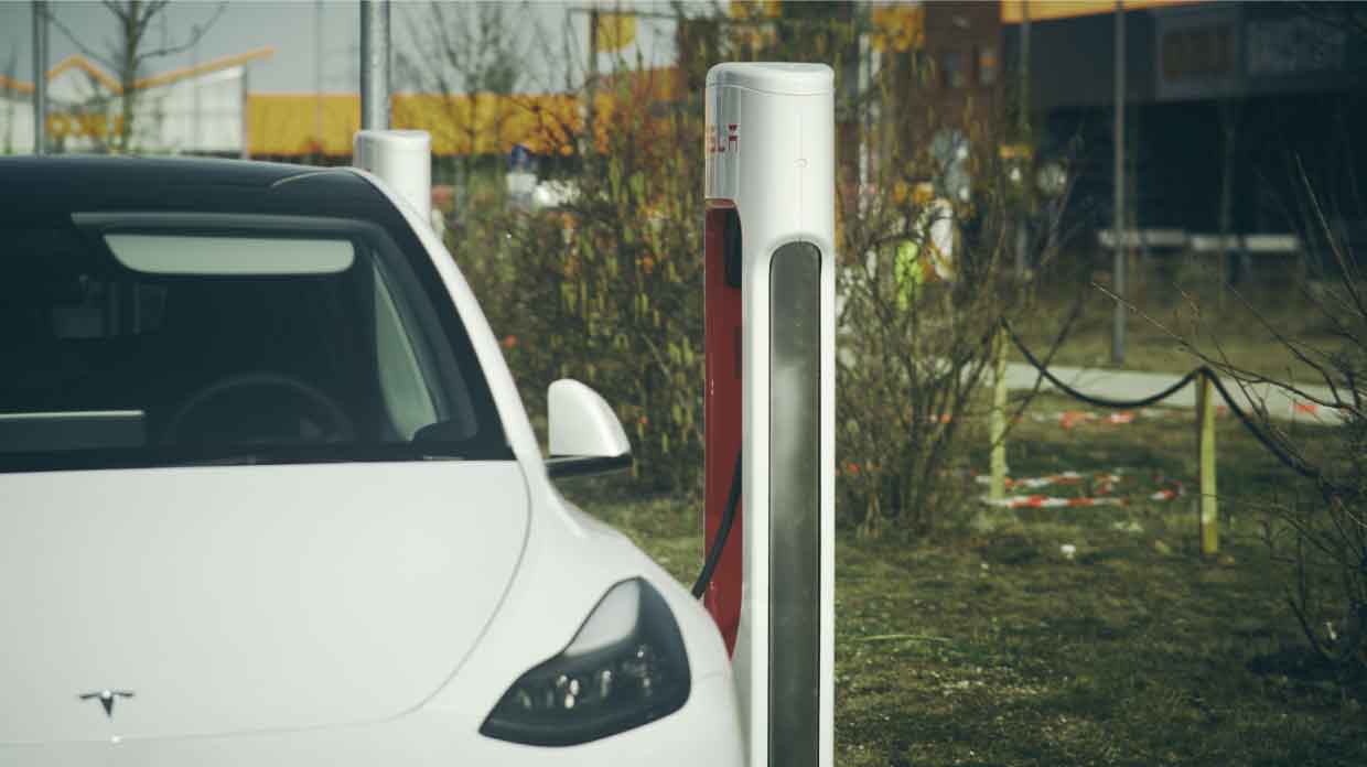 tesla ev charging 